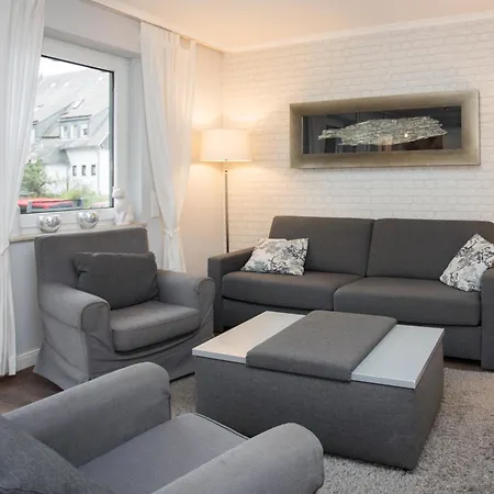 Brink Fichtenweg 43 *